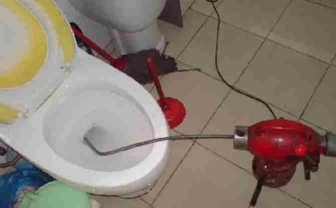 万年马桶通下水